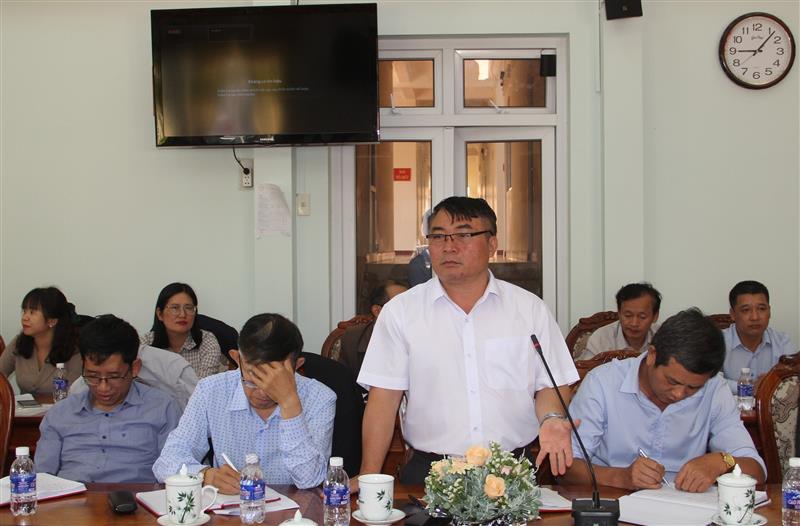 Đ/c Hoàng Sơn - UVBTV, Trưởng Ban Dân vận Huyện ủy Lâm Hà phát biểu tại Hội nghị