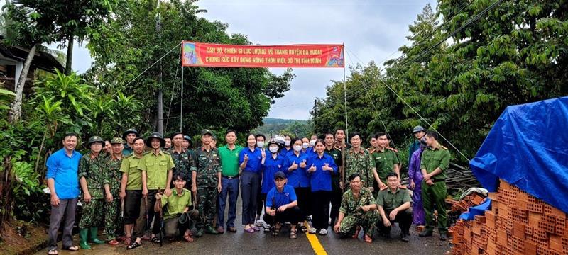 Ban chỉ đạo 136 huyện Đạ Huoai tổ chức đợt dân vận tập trung trên địa bàn thị trấn Đạ M'ri